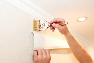 Pose de papier peint à Basseux — revêtements muraux et toiles de verre